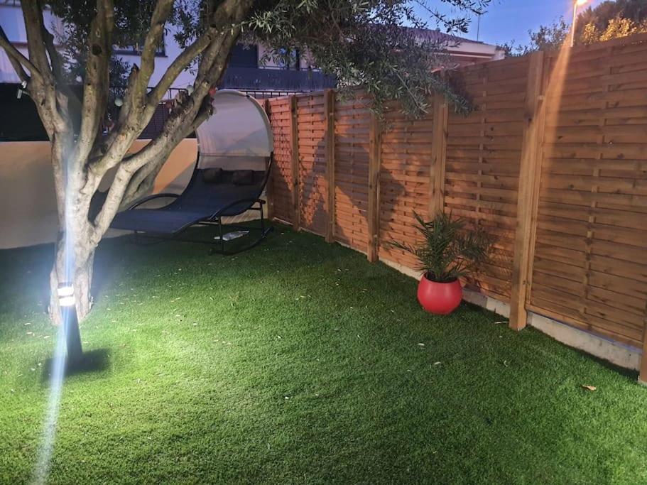 Superbe Appartement Avec Jacuzzi Et Exterieur Perpignan Bagian luar foto