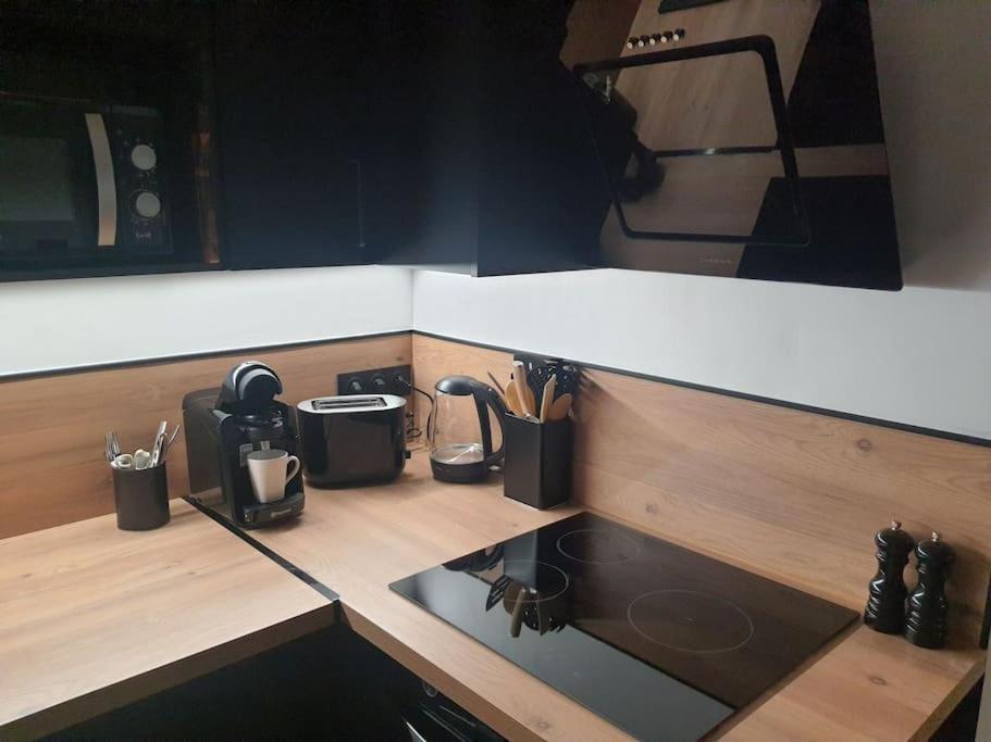 Superbe Appartement Avec Jacuzzi Et Exterieur Perpignan Bagian luar foto
