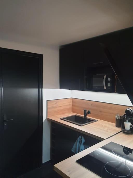 Superbe Appartement Avec Jacuzzi Et Exterieur Perpignan Bagian luar foto