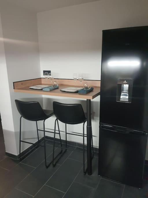 Superbe Appartement Avec Jacuzzi Et Exterieur Perpignan Bagian luar foto